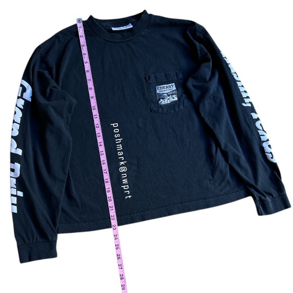 CHERRY LA 🏎️ Red Bull F1 Grand Prix Austin TX Los Angeles Faded Black Tee XS - Picture 13 of 16